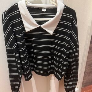 Black and White Striped Collared Ribbed crop top
